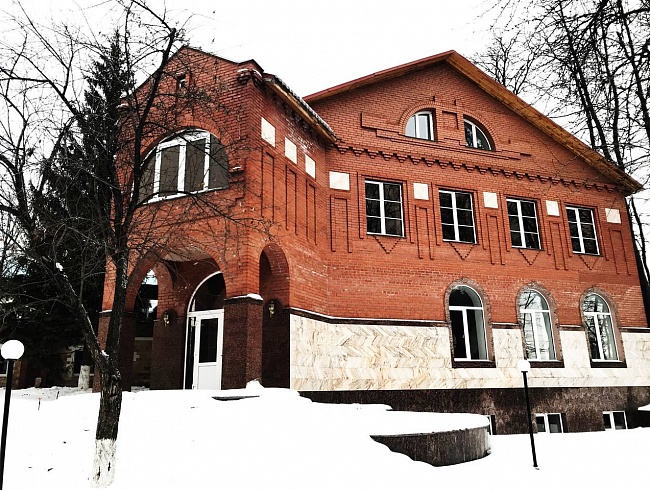 Продается элитный жилой дом на 3 линии п. Студеный овраг....