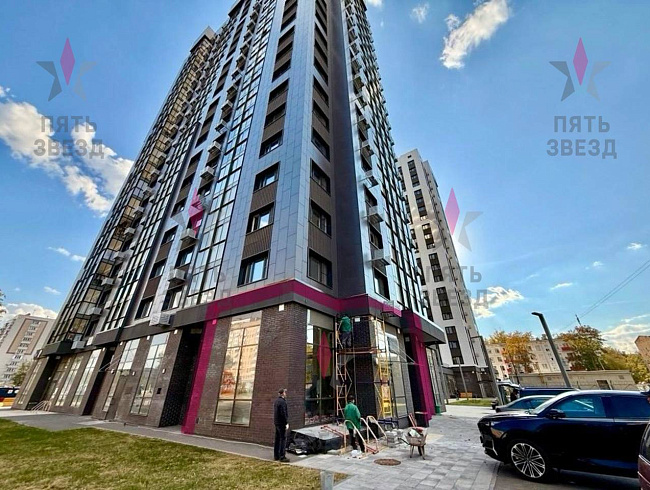 Предлагается угловое помещение в аренду в новом доме на 1...