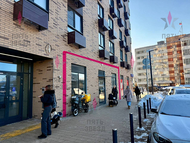 Продается высоколиквидное коммерческое помещение на 1 линии...