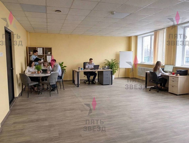 Современное 4-этажное Офисное здание общей площадью 2800 кв.м.
Сдается в аренду от 15 до 1000 кв.м.
Функциональная планировка позволяет эффективно использовать пространство: подойдет как для небольших офисов, так и для крупных компаний с отделами.
Два отд