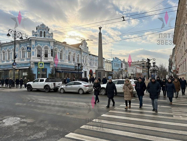 Продаётся земельный участок на 1 линии улицы Ленинградской...