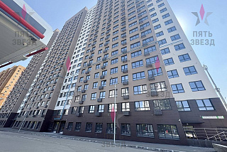 Продается коммерческое помещение свободного назначения (street-retail) на первом этаже нового многоквартирного дома. 
Адрес: пересечение улиц Карла...