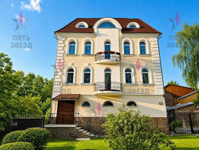 Продается 4-х этажный дом в исторической части города....
