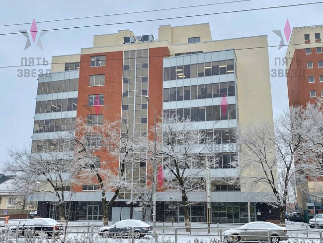 Сдаётся в аренду просторный офисный блок 622 м² в...