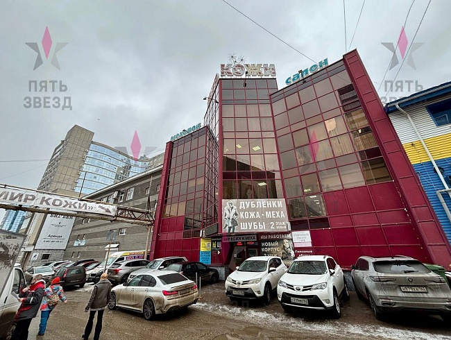 Продаётся нежилое здание в самом центральном деловом районе...