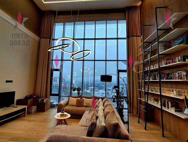 Сдается просторный видовой пентхаус в доме бизнес-класса -...