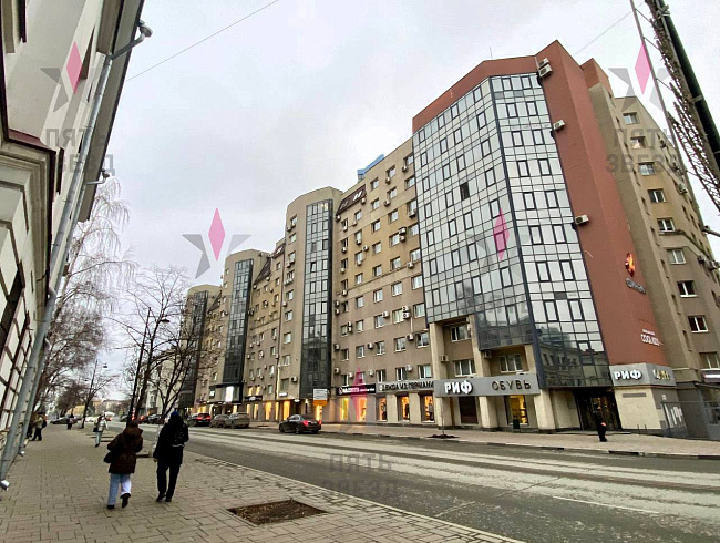 Аренда торгового помещения на 1 линии улицы...