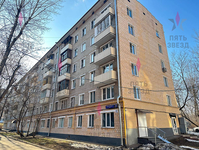 Продается коммерческое помещение свободного назначения -...