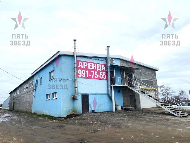 Сдается в аренду отдельно стоящее 3-х этажное нежилое...
