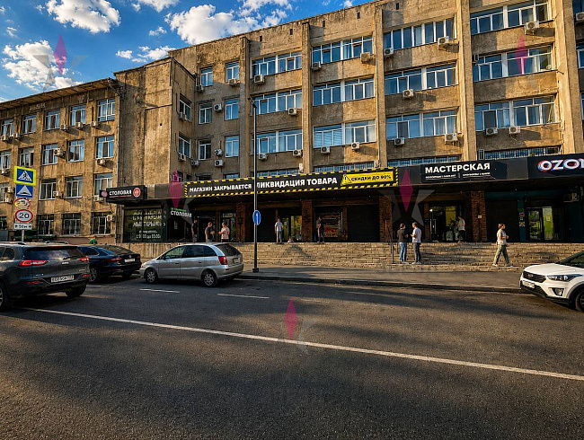 Сдается нежилое помещение 85 кв.м на первой линии...