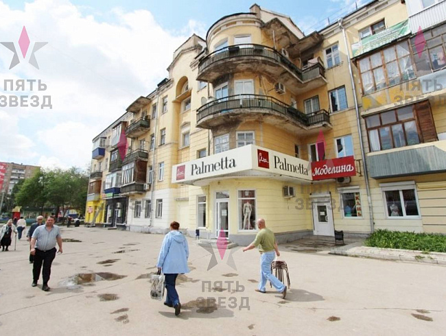 Сдаётся в аренду нежилое помещение на 1 линии одной из...