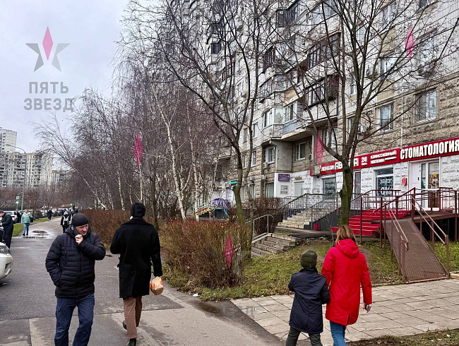 Предлагаем в аренду коммерческое помещение на 1 линии...
