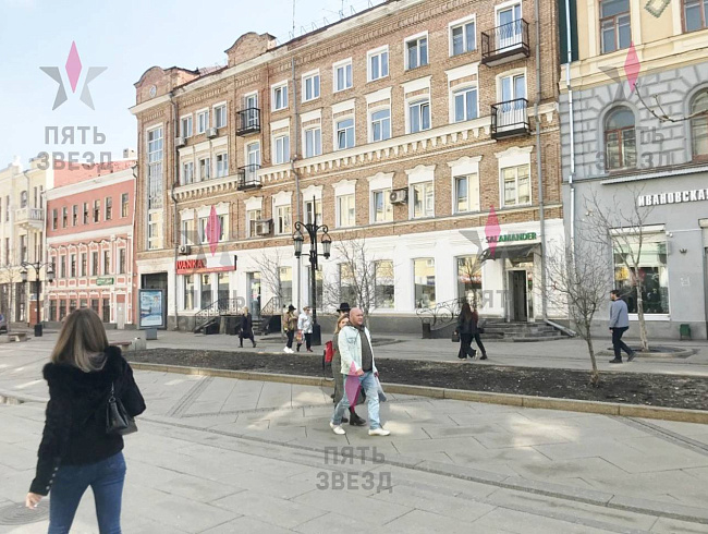 Сдается в аренду нежилое помещение на 1 линии центральной...