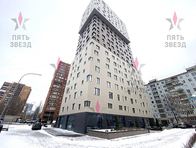 Сдается в аренду нежилое помещение в доме современной...