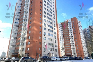 Продаётся нежилое помещение в новом развивающемся районе многоэтажной жилой застройки ЖК Волгарь. 
Два отдельных входа, свободная планировка,...